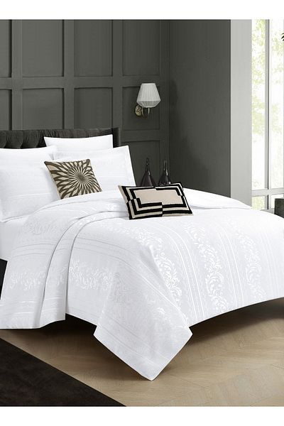 Master Home Textile Chenille Polyester Jacquard Comforter Sets, 9Pcs King Size, Fits 200x200 cm Bed, Removable Filling