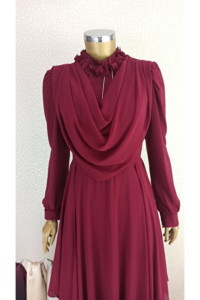 ELİF ERGÜN TEKSTİL 2111 BOYNU ÇİÇEK VE TAŞ DETAYLI ŞİFON BELİ YARIM TÜLLÜ KUYRUKLU ABİYE ELİBİSE QYS ELBİSE 2011 #23-0