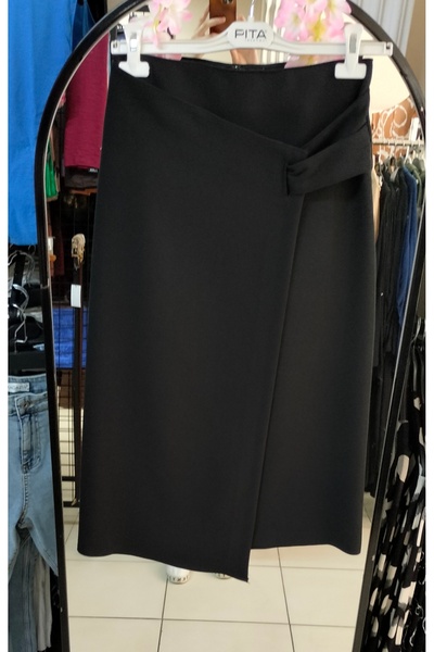 Serra Women's Black Pencil Skirt