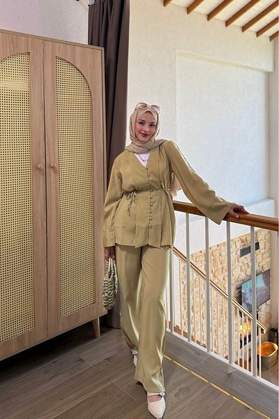 lurex moda V-Neck Button Suit