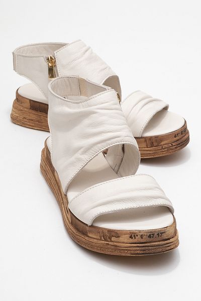 LuviShoes Γυναικεία σανδάλια LUNAS Cream από γνήσιο δέρμα με φερμουάρ στο πλάι