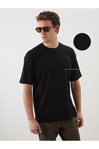 LC Waikiki طاقم الرقبة الرجال محكم تي شيرت