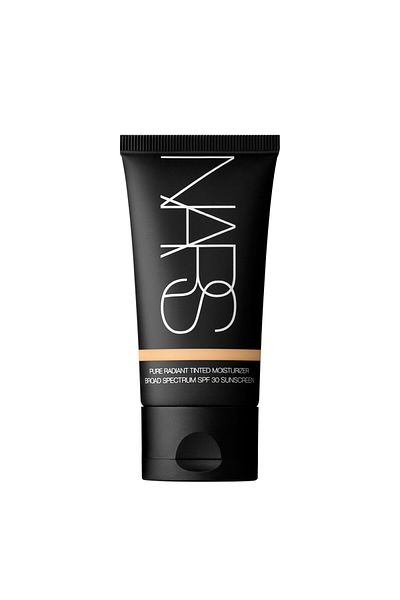 Nars Pure Radiant Moisturizer Gives Shine to the Skin - Oil-Free - Tinted Moisturizer Vitamin C Spf30 50 ml