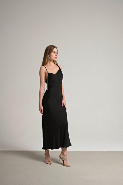 laviess فستان الساتان للمرأة