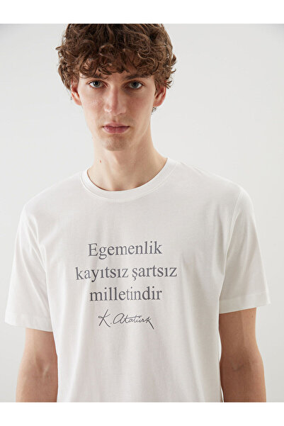 LC Waikiki Vizyon New Season Crew Neck Ataturk Signature Printed Men's T-Shirt