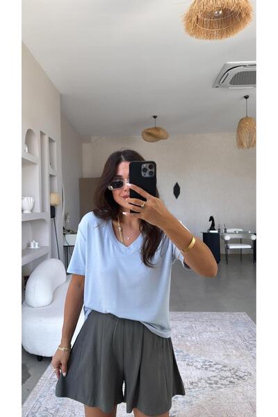 Buket Teke Baby Blue V-Neck Casual Blouse