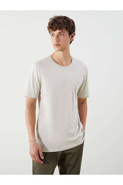 LC Waikiki Nevavm with a Difference Oval Collar Short Sleeve Men's T-Shirt