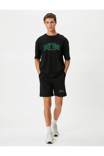 OFFSIDESIGN Men's Black Shorts Black White Oversized T-Shirt Bottom Top Set New York Printed Summer Shorts T-Shirt