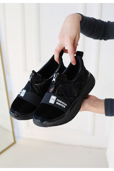Zerenyus Nikeo Black Sole Parachute Comfort Women's Sneaker