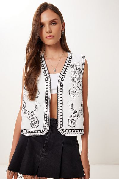 Lovelyİstanbul Embroidered Linen Vest