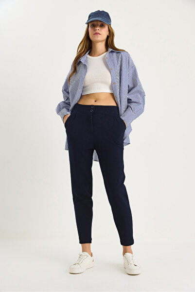 Bianco Lucci Women's Double Button Pocket Detailed Balloon Pants 60283471