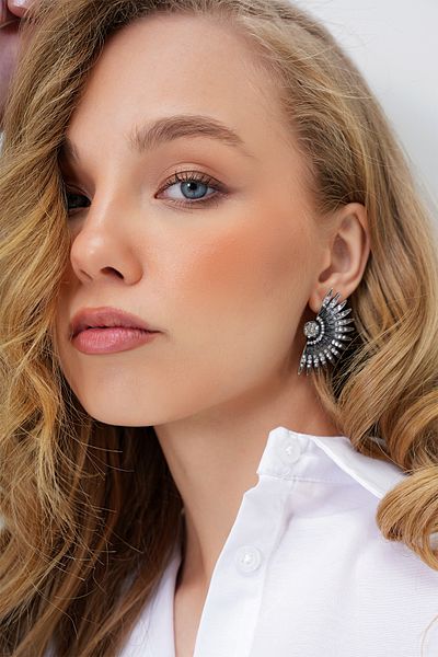 VAGGON Zircon Stone Half Sun Antique Earrings