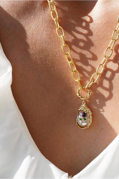 AŞIK ACCESSORIES Purple Rose Detailed Necklace
