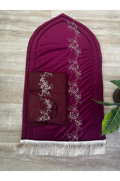 smart home Embroidered sponge padded prayer rug set with embroidered prayer sheet. Excellent soft cool material that provides you with comfort.
