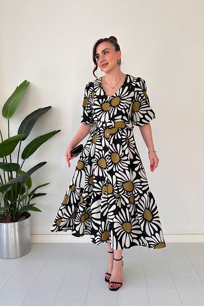 MaziButik Φόρεμα Daisy με μπαλόνι μανίκι μαύρο
