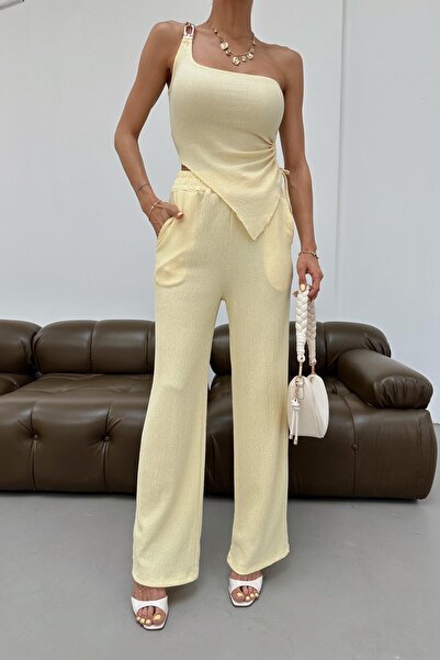 mylove طقم بنطلون برباط مزين باللون الأصفر