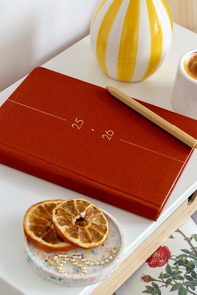 Matt Notebook 2025-2026 Α5 Λινό Ακαδημαϊκό Ατζέντα 15x21 cm - 17 Μηνιαία Κανέλα