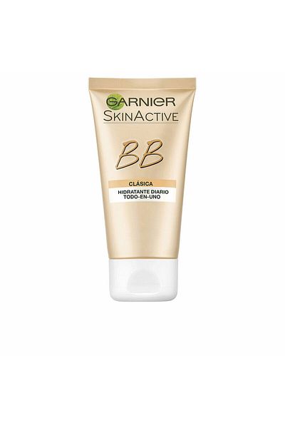 Garnier Cremă BB Garnier Skin Naturals SPF 15 Medium 50 ml