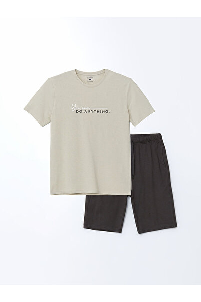 LC Waikiki طقم بيجامة رجالي من Peak New Season ذو قياس قياسي مع شورت