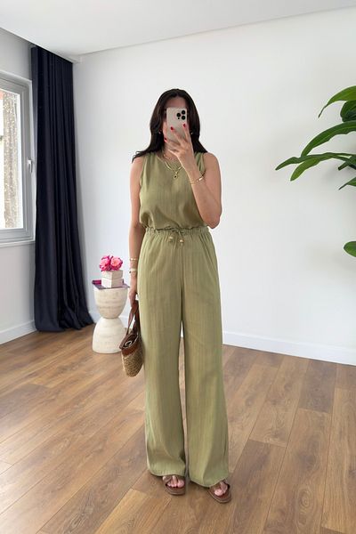 BİRCANÇİL Glow Olive Linen Sleeveless Blouse Pants Set