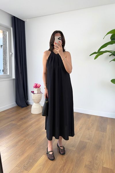 BİRCANÇİL Yerta Black Neck Detailed Maxi Dress