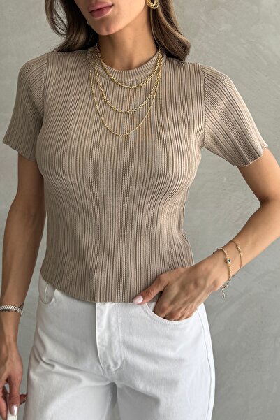 Ulino Μπλουζάκι με λεπτομέρειες από υφασμάτινη υφή