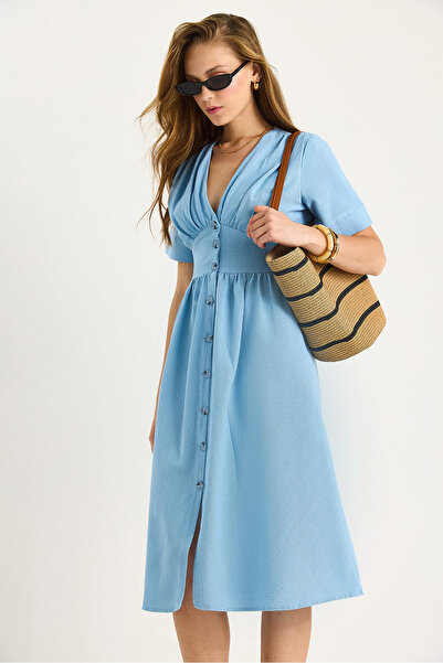 Bianco Lucci Γυναικείο φόρεμα με λαιμόκοψη V με λεπτομέρεια με κουμπιά και κοντό μανίκι βισκόζη λινό 5260 60281100