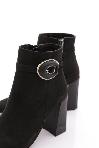 DGN 211 Women's Accessory Heeled Boots