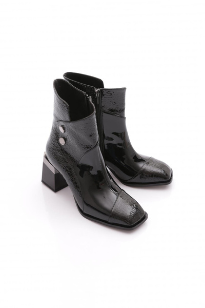 DGN 600 Women's Heeled Boots