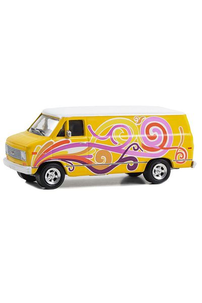Greenlight Keep on Vannin’ Series - 1976 Chevrolet G20 Custom Van Diecast Model Car