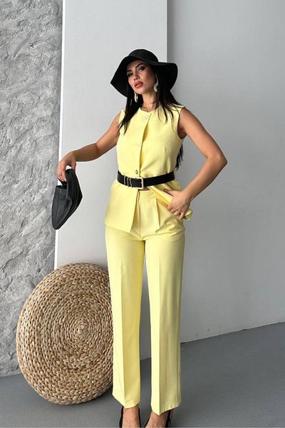 spirituel Women's Double Bottom Top Set Stylish Belted Button Detailed Crew Neck Regular Vest Pants Set