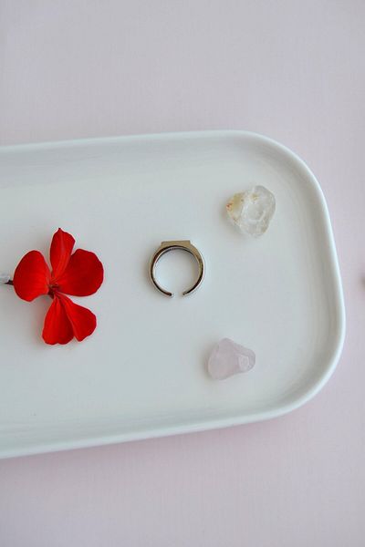 Sacce Scarves&Accessories Little Finger Ring Quadrilateral Model with Zircon Stone