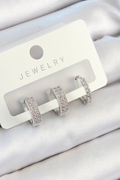 callerrons accessories طقم أقراط نحاسية من حجر الزركون موديل فضي اللون مكون م...