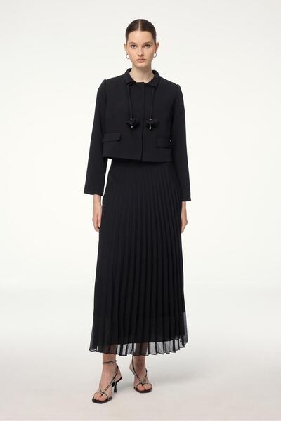 Zühre Black Double Suit with Accessory Detail Tk-1633