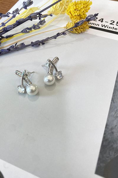 İthal 1550 Imported Pearl Cherry Earrings