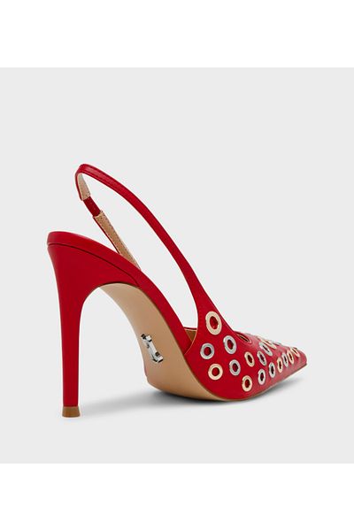 Steve Madden Women’s Pumps for Elegant, Comfortable & Stylish