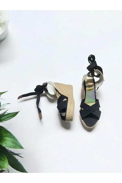 GokceKundura06 Stringed Heel Sandals