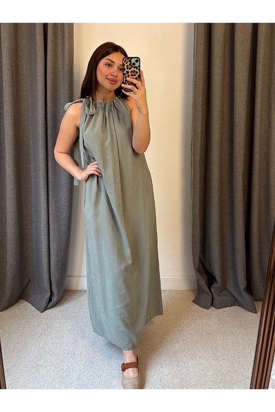 ROSSA Halter Neck Dress