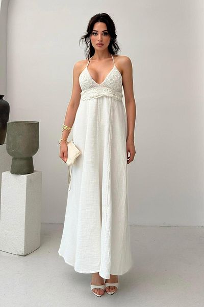 Serica Moda White Lace Detailed Halter Neck Dress