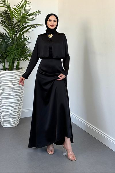 MERVEN AKYÜZ Elizan Buckle Satin Evening Dress Black