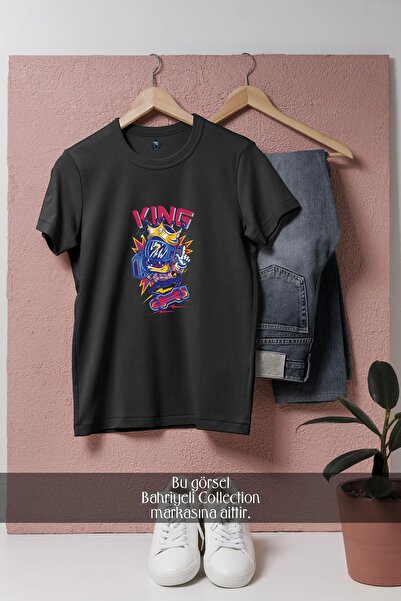 Bahriyeli Collection Unisex T-Shirt with Oversize Tv King Design