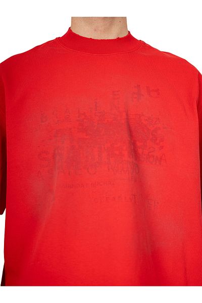 Outfit SA Oversized T-shirt with overlapping writing