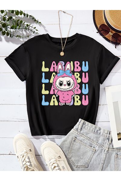 Let's Wear Тениска с щампа на шрифт Labubu за момичета