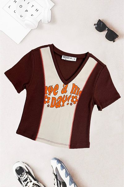 Mood Lab Crop Slogan Printed Piece Camisole Karyoka Detailed T-Shirt