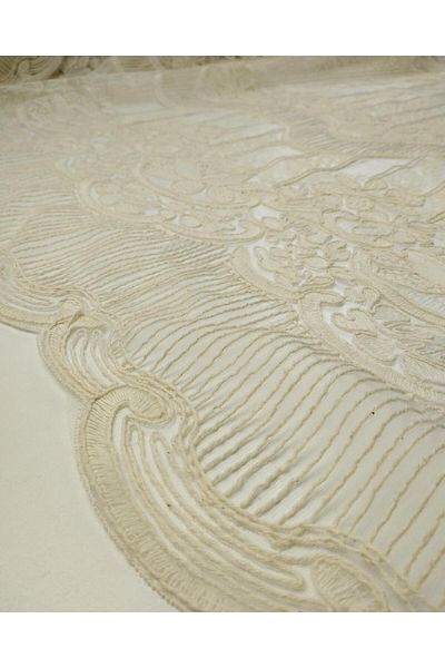 Kumaş Parça Lace in Cream Color (Width 130 cm X Length 250 cm)