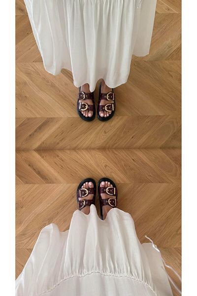 Eataly Shoes Дебели дамски чехли с двойни презрамки в бордо