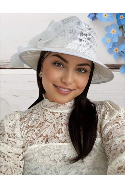 Confortino Summer hat with small brim and lush decoration – ONE SIZE, ADJUSTABLE
