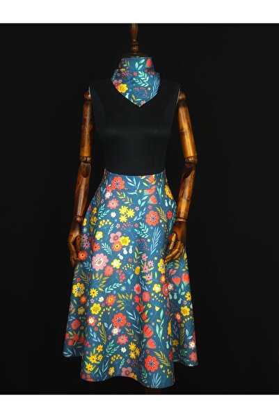 Sihirli Düğmeler Flared Skirt