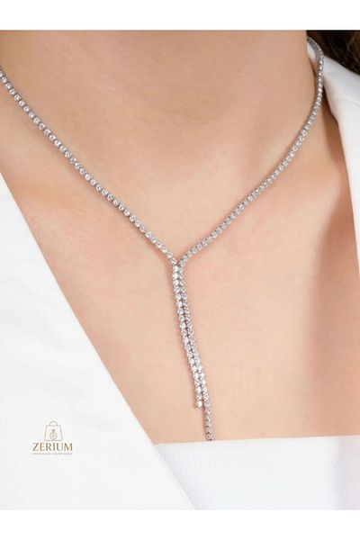 ZERİUM Minimal Sparkling Waterway Luxury Women's Necklace