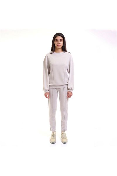 EA7 Emporio Armani EMPORIO ARMANI EA7 women's tracksuit TRAIN CORE LADY RELAX W T-SUIT - 7W000194AF12643U9001